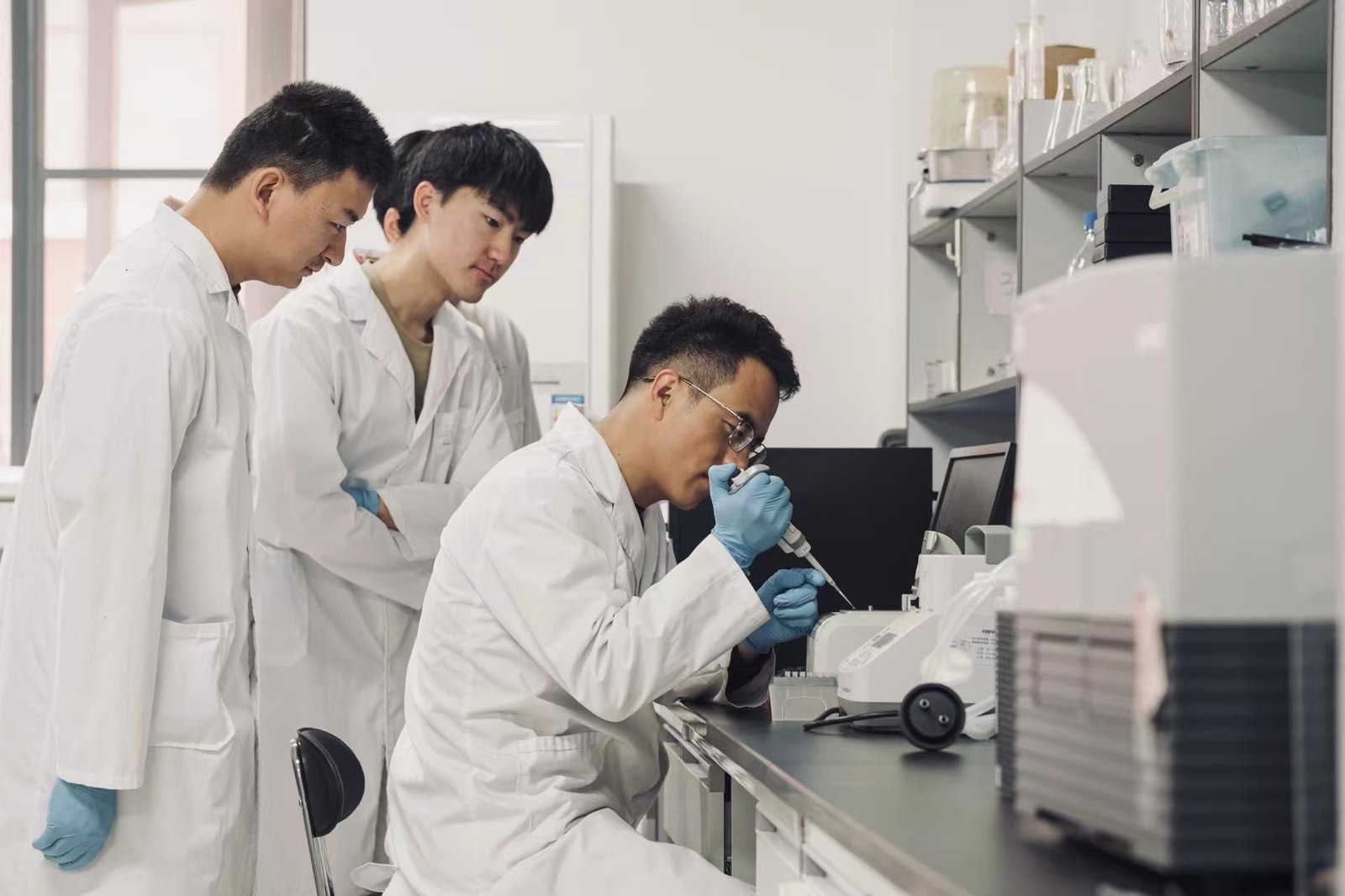 Lab Scenario photo 1