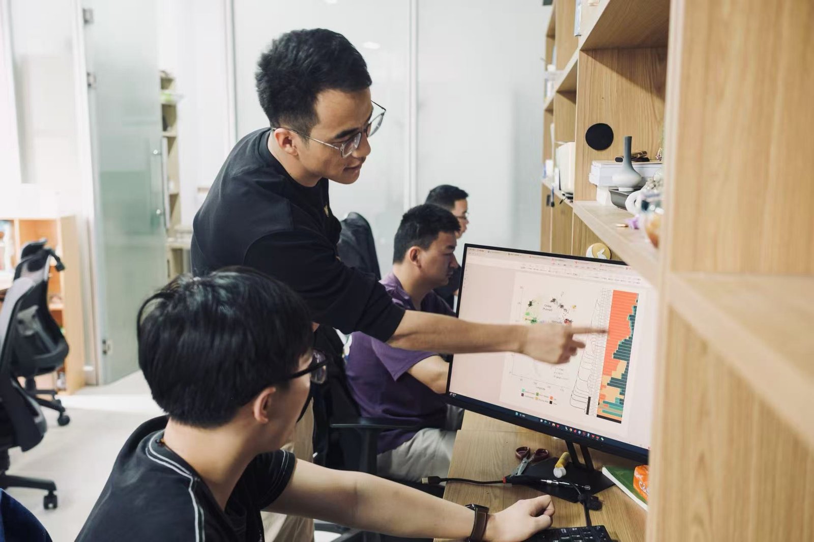 Lab Scenario photo 4